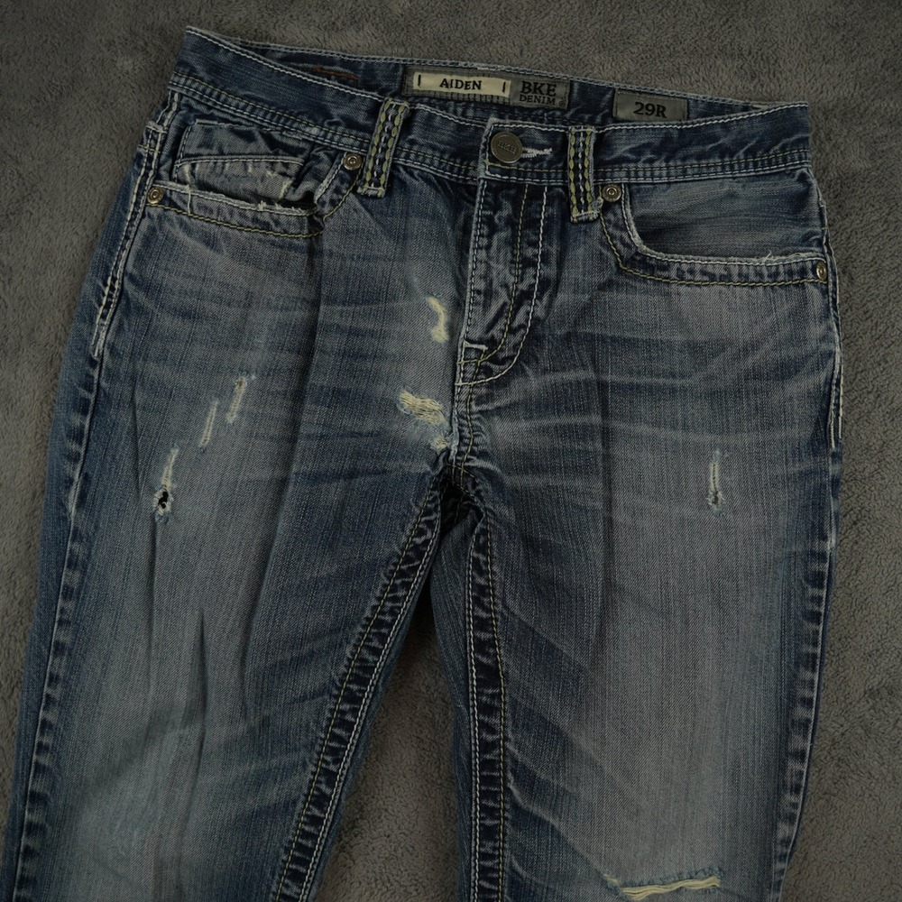 BKE Aiden Jeans Mens 30 Boot‎ Cut Blue Medium Wash Distressed Straight Leg